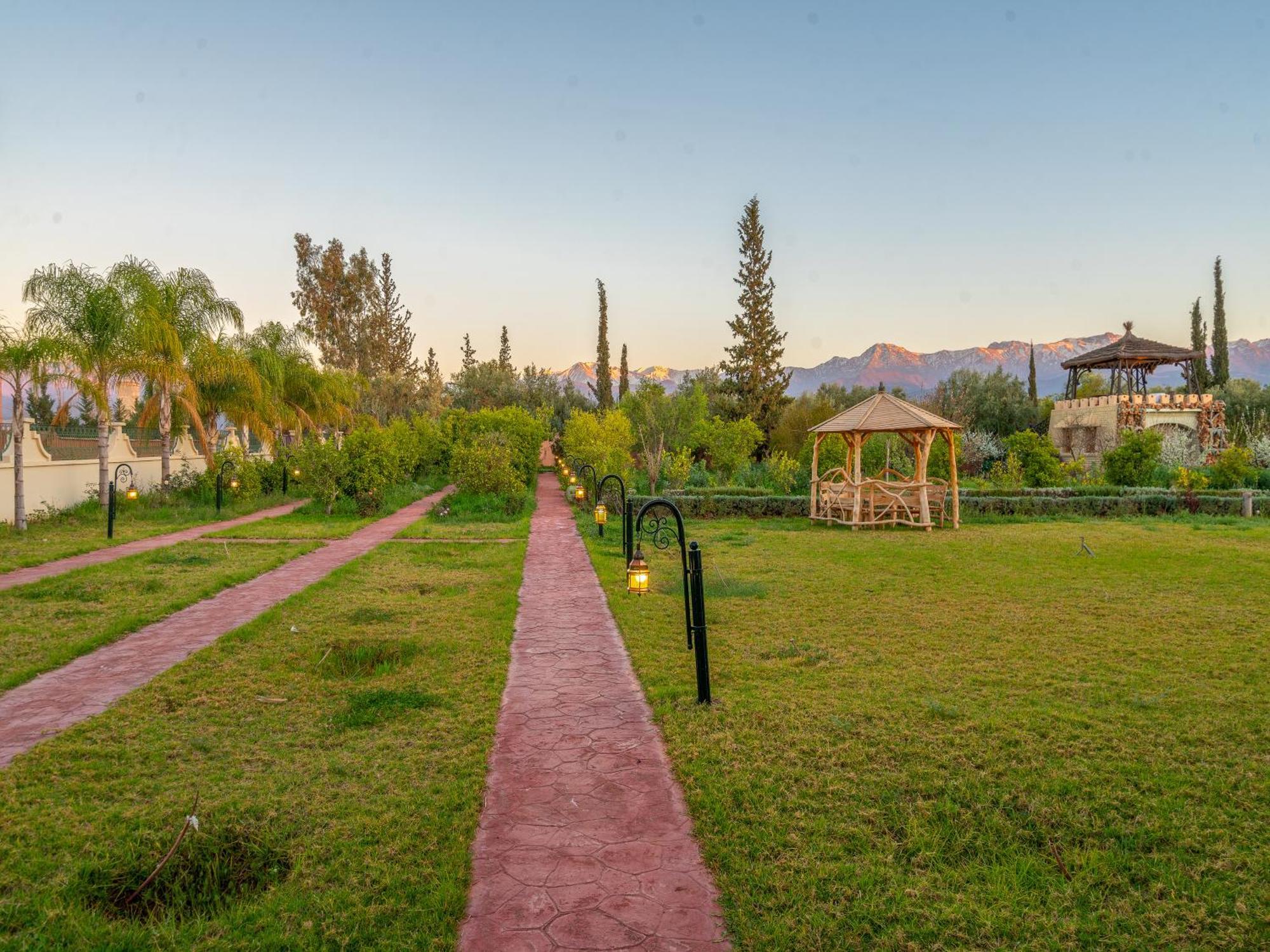 Atlas Castle Marrakech Hotel Aghmat Exterior photo